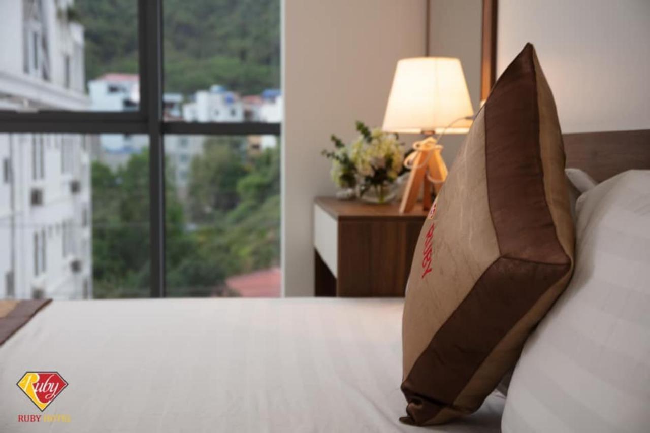Ruby Hotel Cat Ba Dong Khe Sau 外观 照片