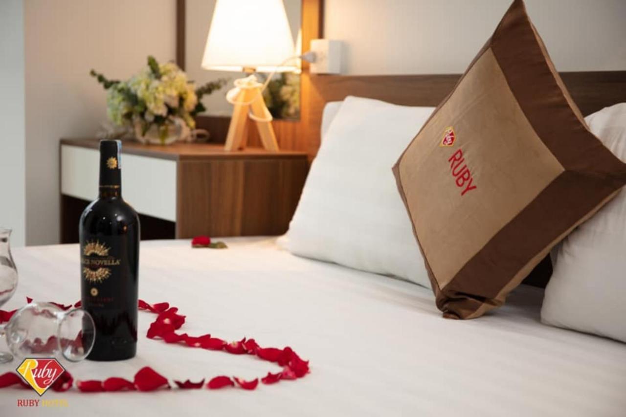 Ruby Hotel Cat Ba Dong Khe Sau 外观 照片